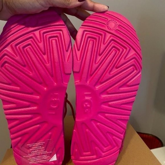 UGG NEUMEL II - Picture 4 of 5